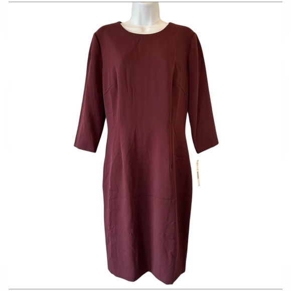 ANTONIO MELANI Dresses & Skirts - NWT ANTONIO MELANI Burgundy Cocktail Dress